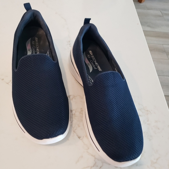 Skechers | Shoes | Womens Sketchers Airfit | Poshmark
